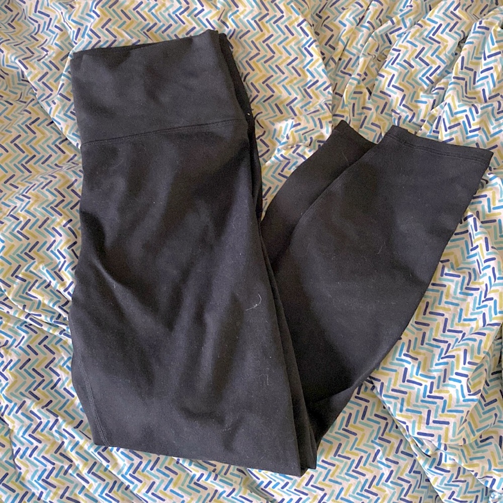 NWT never worn fabletics leggings 7/8 length size M